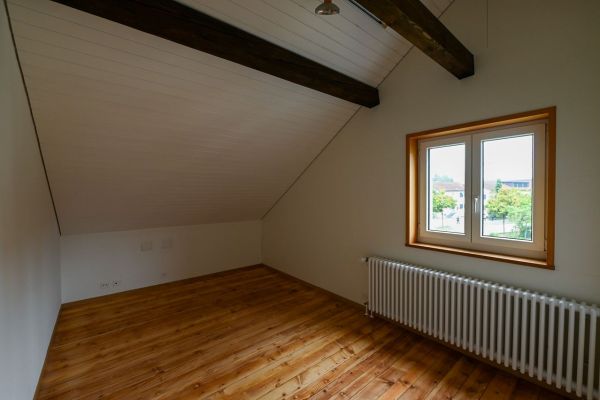 10587-efh-kirchbergstrasse-5097A25D5-E5A8-A5BB-C6CD-4B27A74B1DB4.jpg